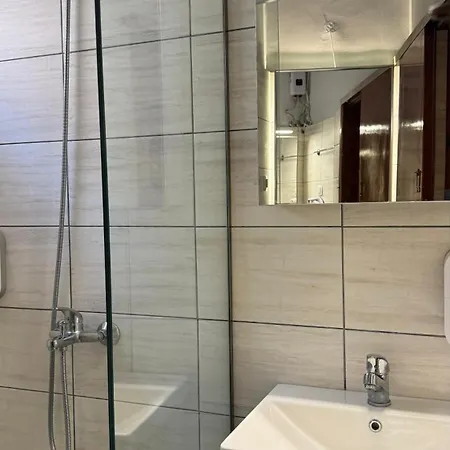 Summer Me - Yardhouse